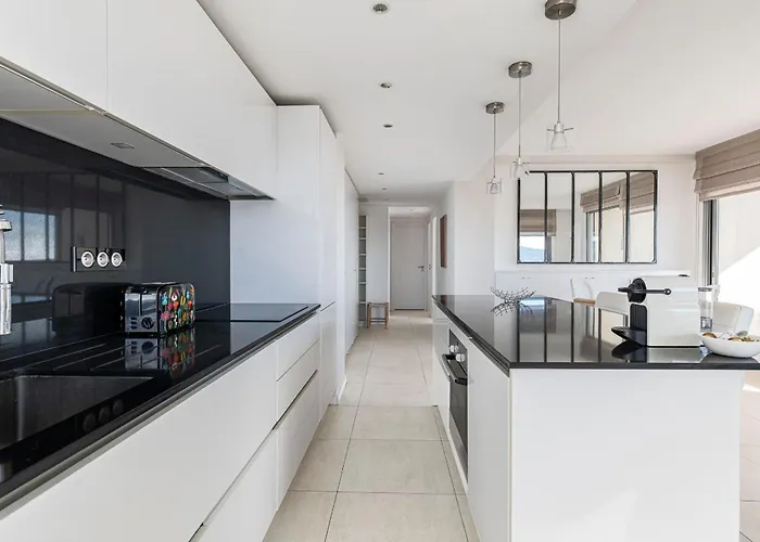 Daire With Pool - Sea View *