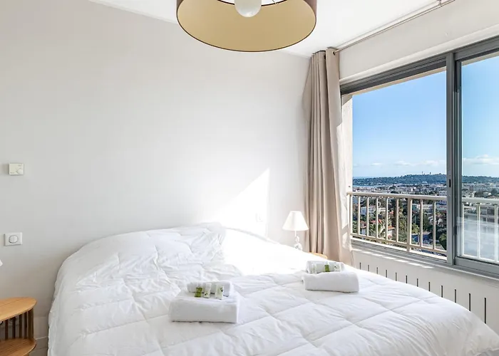 With Pool - Sea View *